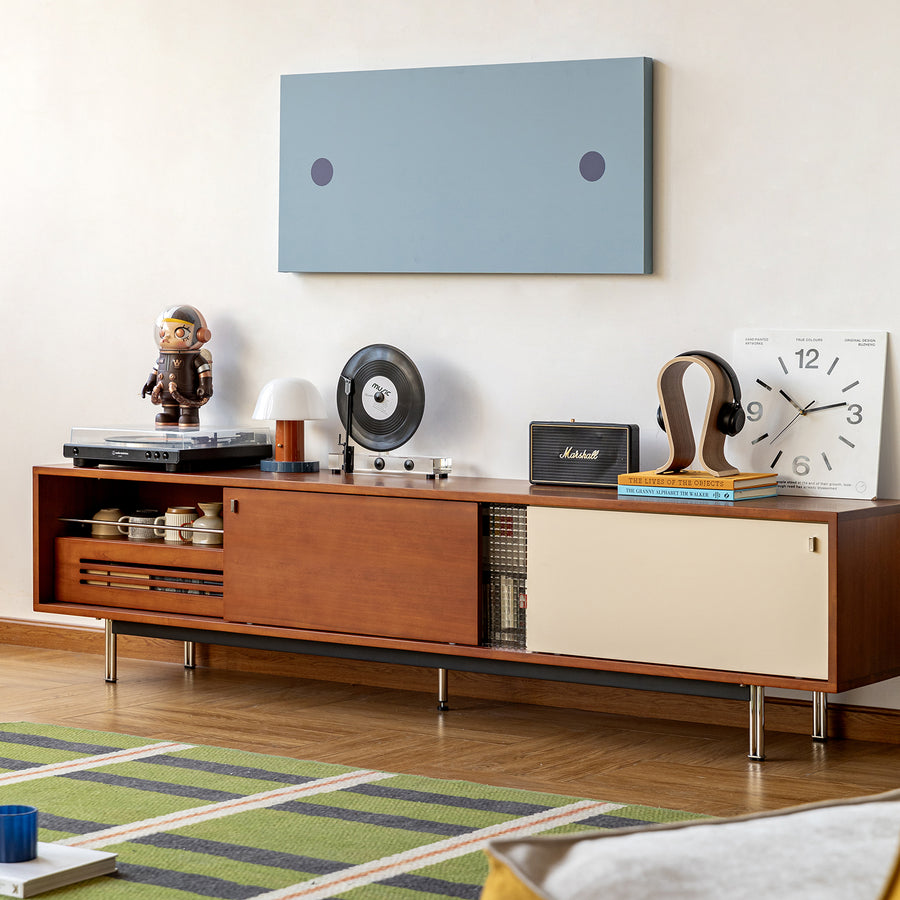 Vintage boxwood tv console pinecone primary product view.